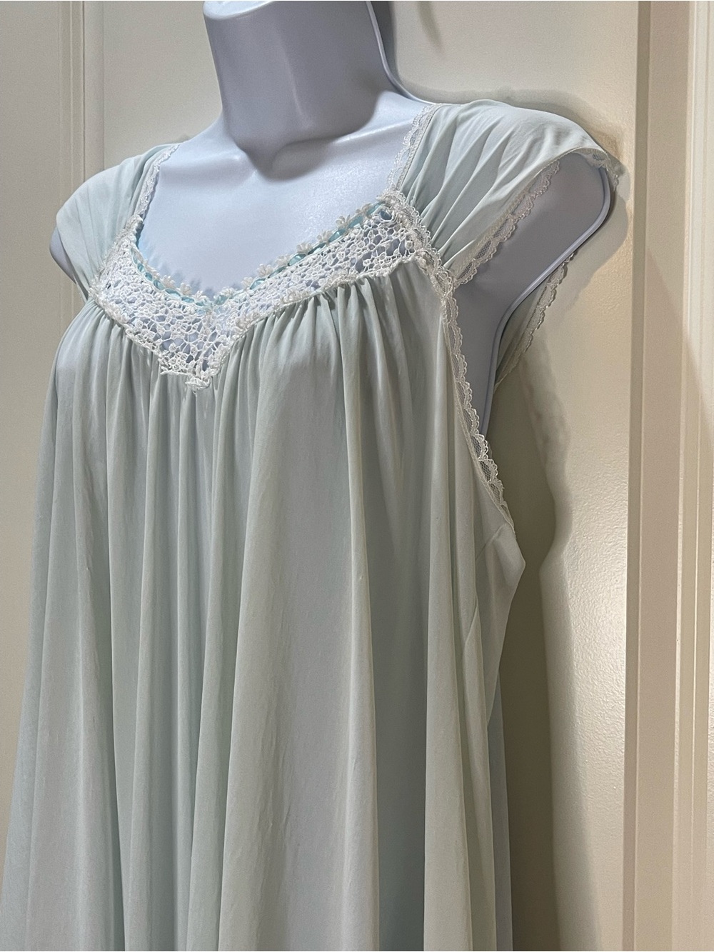 Miss Elaine Nylon Pale Blue Crochet-Trim Nightgown 60s-70s Made in USA Small - Picture 2 of 6